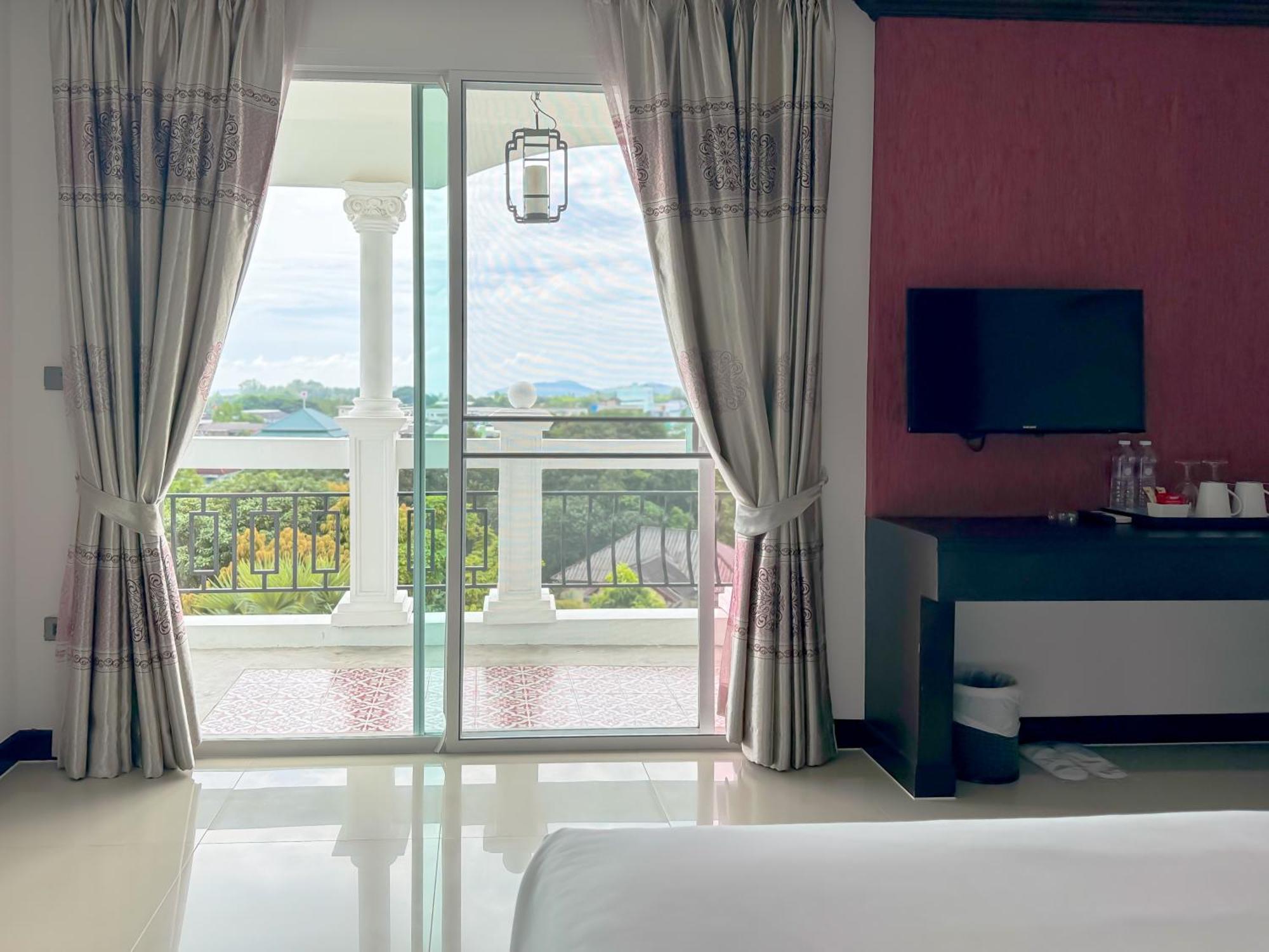 Grand Supicha City Hotel - Sha Plus Phuket Екстериор снимка