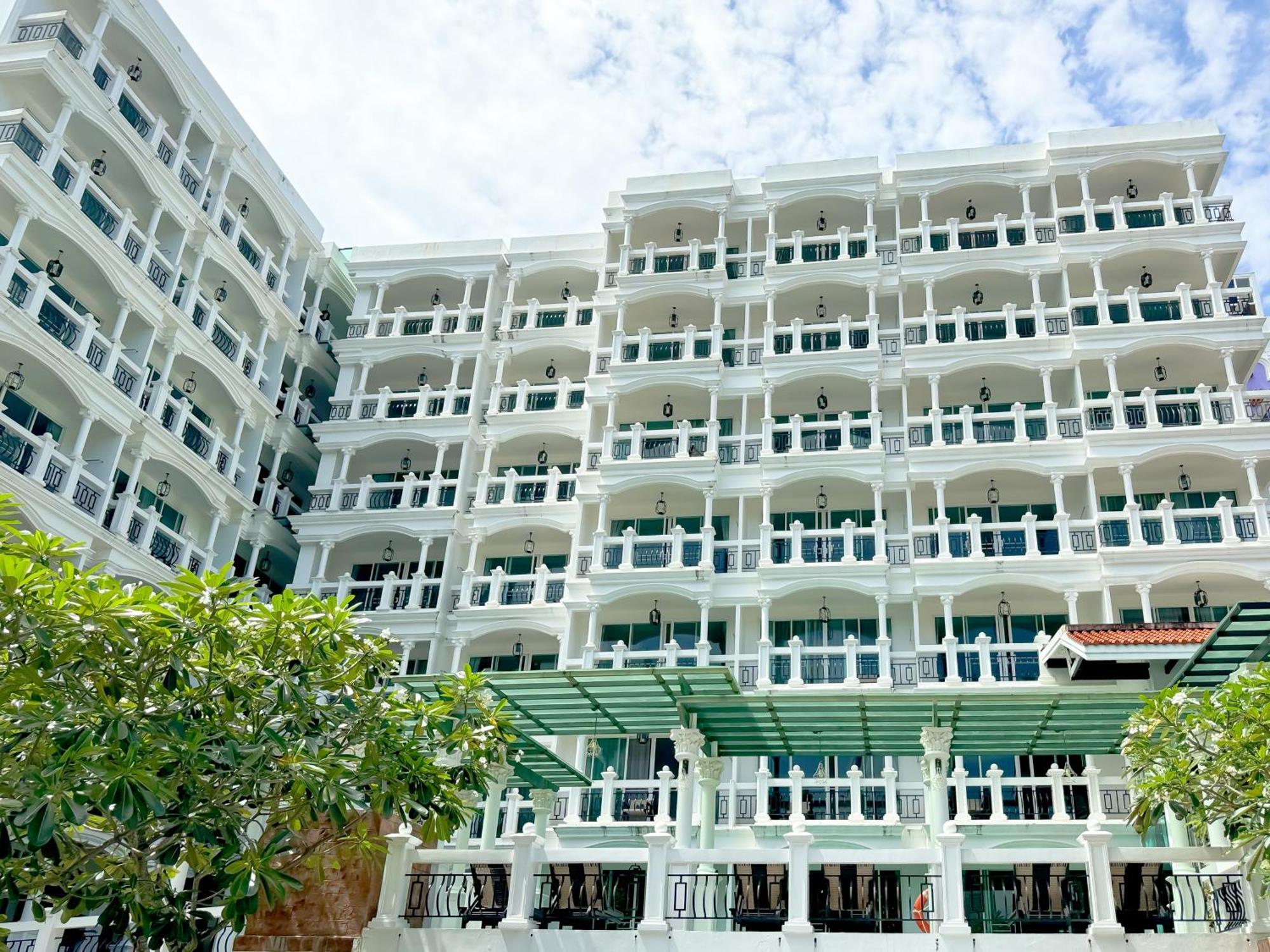 Grand Supicha City Hotel - Sha Plus Phuket Екстериор снимка