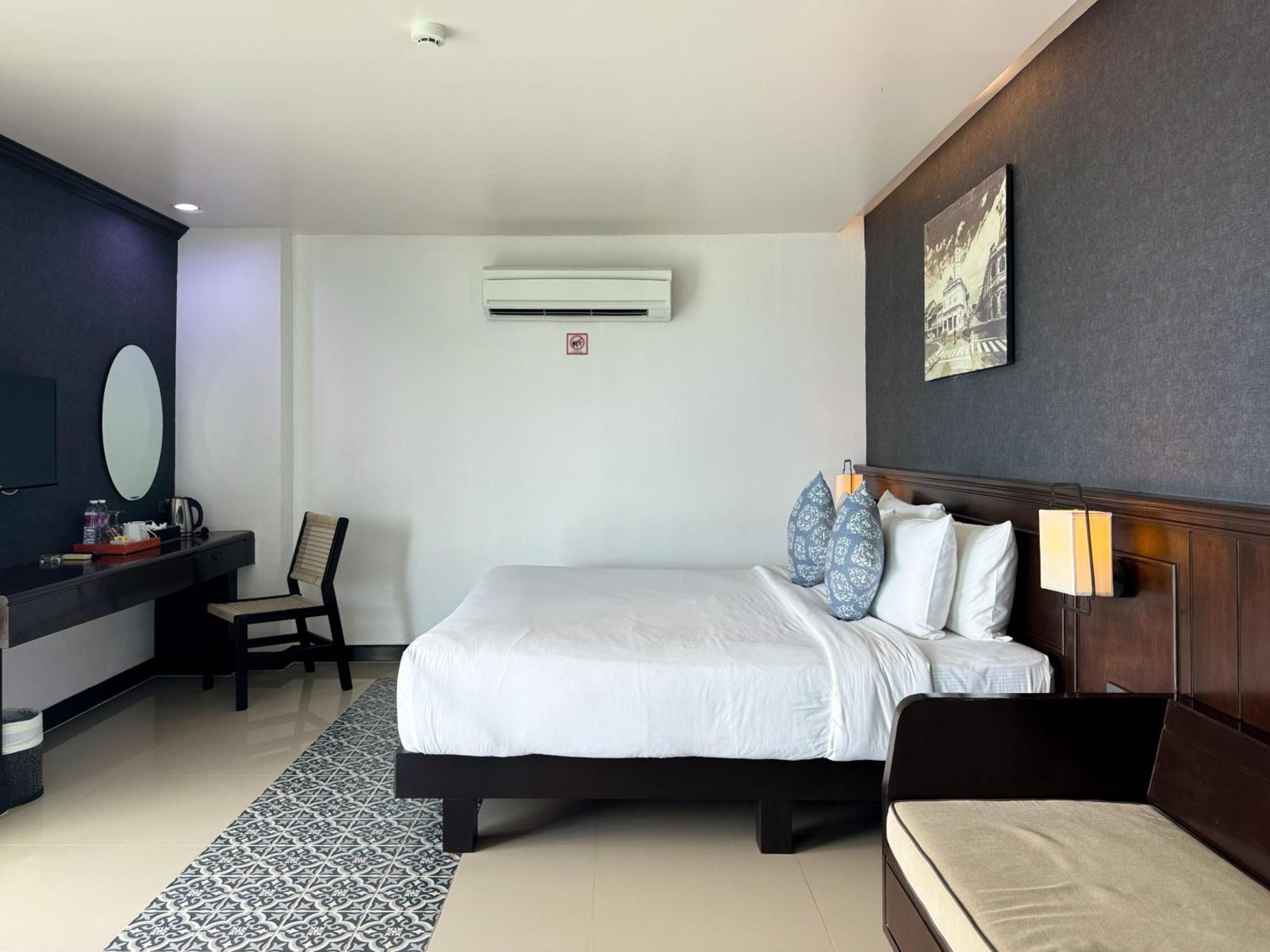 Grand Supicha City Hotel - Sha Plus Phuket Екстериор снимка
